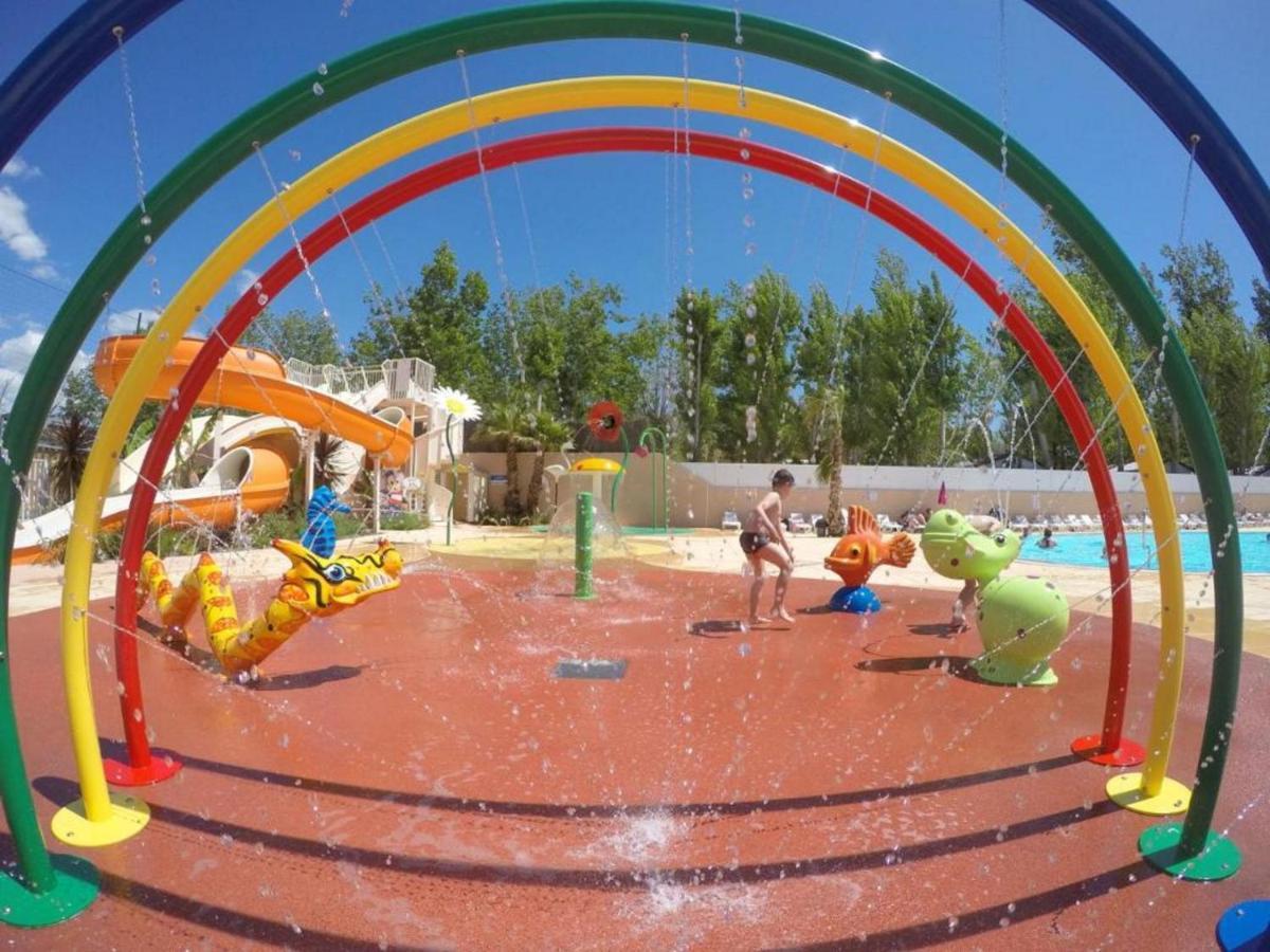 Mobilehome 8 Personnes Avec Clim Situe Aux Sables Du Midi Campsite Valras-Plage