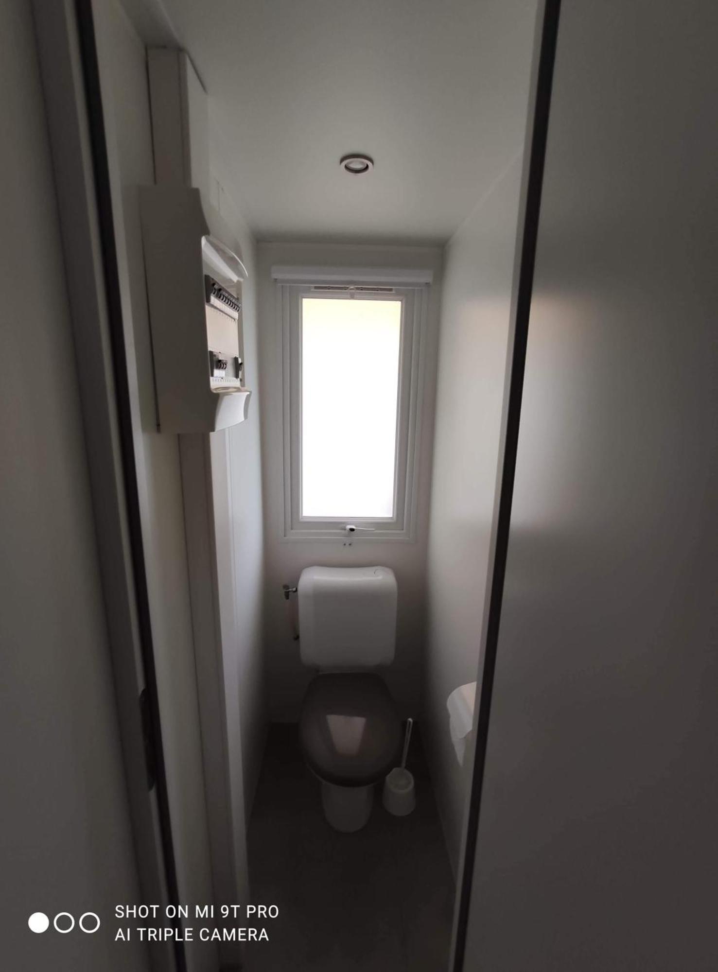 Mobilehome 8 Personnes Avec Clim Situe Aux Sables Du Midi Campsite